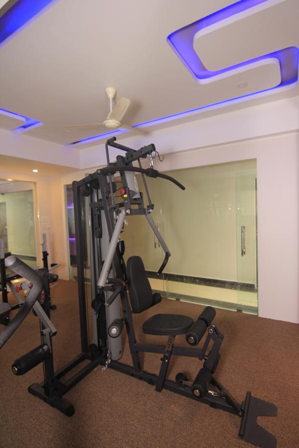 Hotel Sai Dharam Palace Shirdi Dış mekan fotoğraf